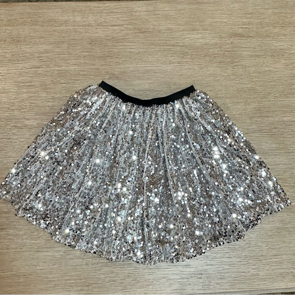 Sparkling Silver Sequin Skirt (YXL) - Picture 7 of 8